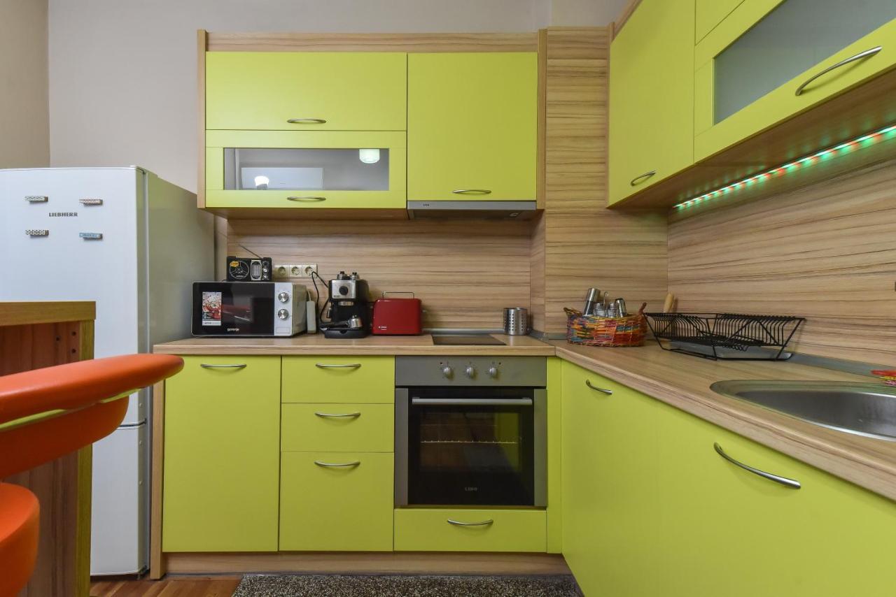 Vintage Spot - Colorful One-Bedroom Apartment By Flat Mаnager Σόφια Εξωτερικό φωτογραφία