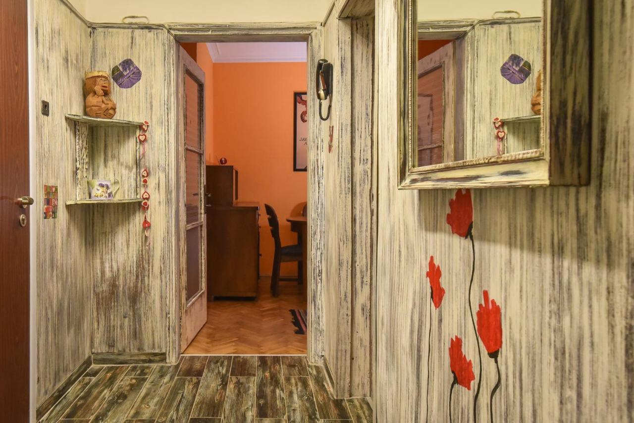 Vintage Spot - Colorful One-Bedroom Apartment By Flat Mаnager Σόφια Εξωτερικό φωτογραφία